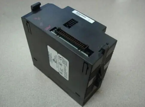GE  IC697MDL750控制器模块