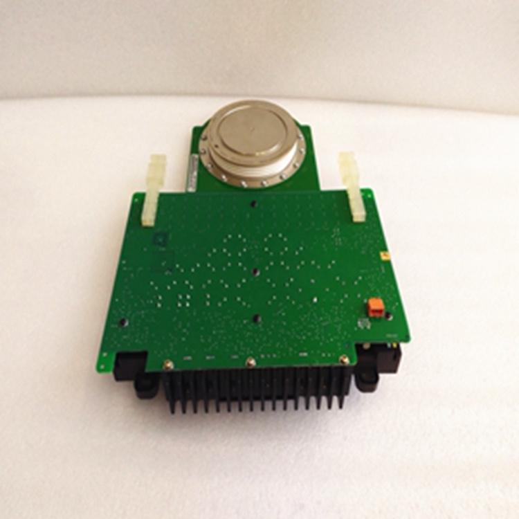HONEYWELL 51196653-100-RP控制器