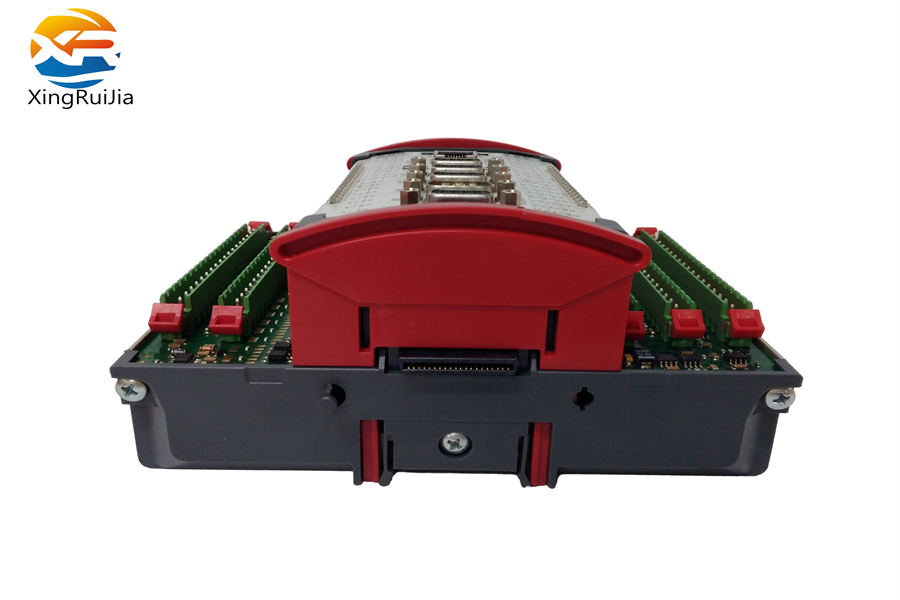 MOOG D136-001-007通信控制模块