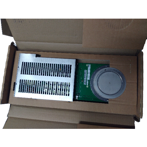 ABB 3BHE014023R0101 UFC789AE101 控制卡模块