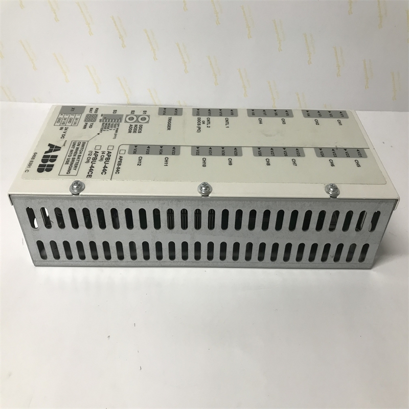 ABB APBU-44C  I/O 系统模块