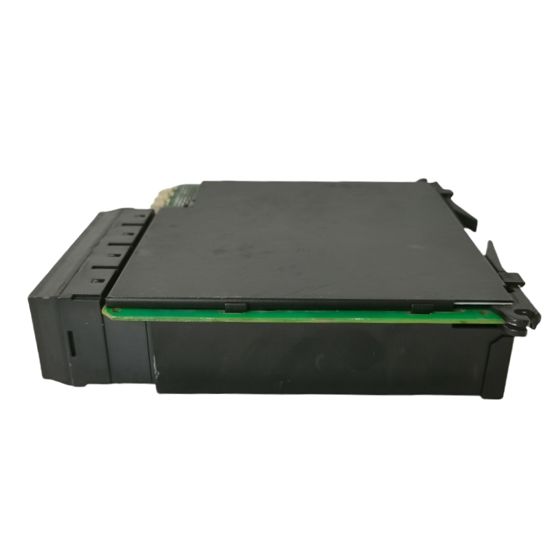 GE  UR8AH 工业继电器模块