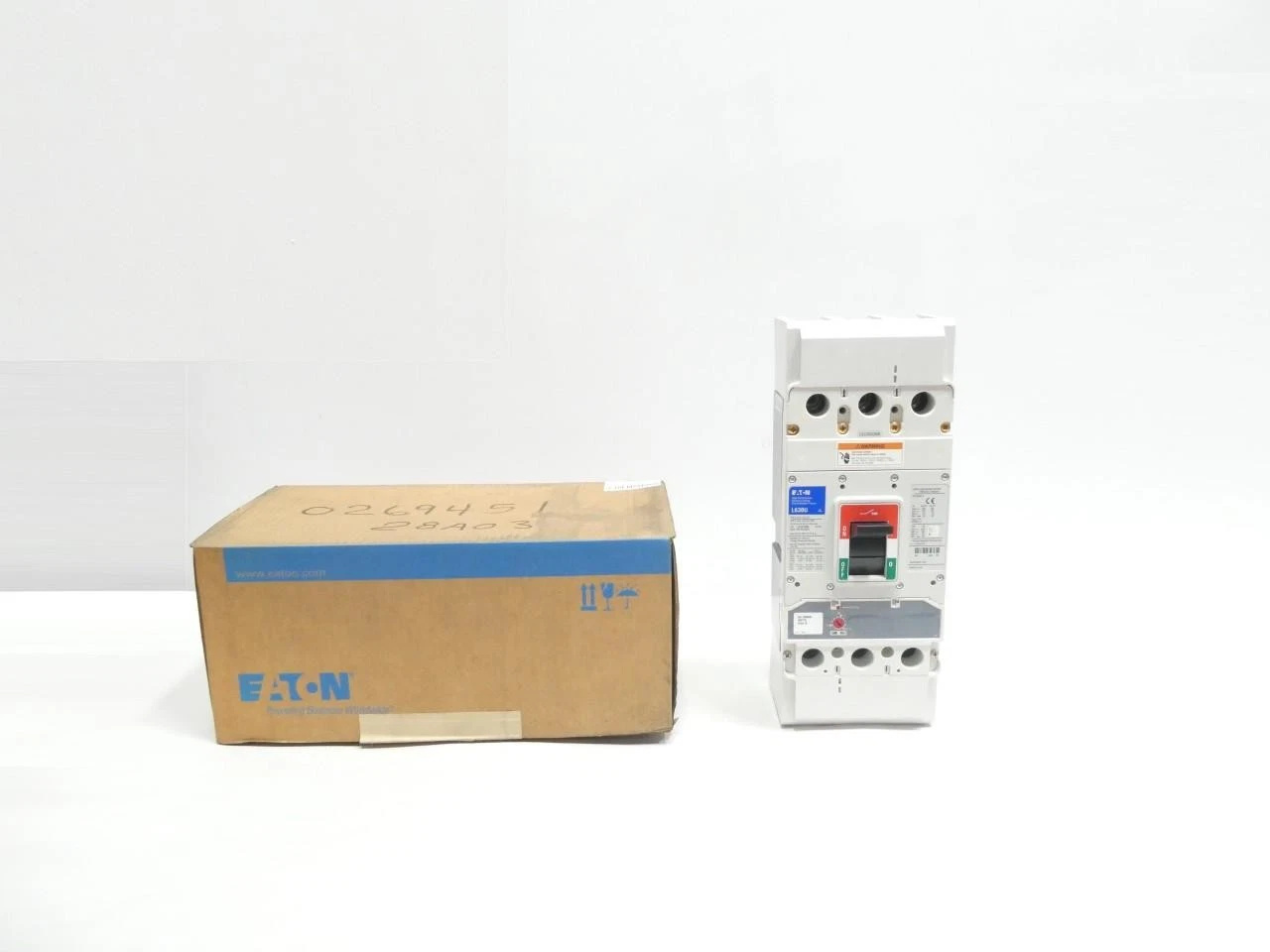 Eaton LGU3500FAG 断路器