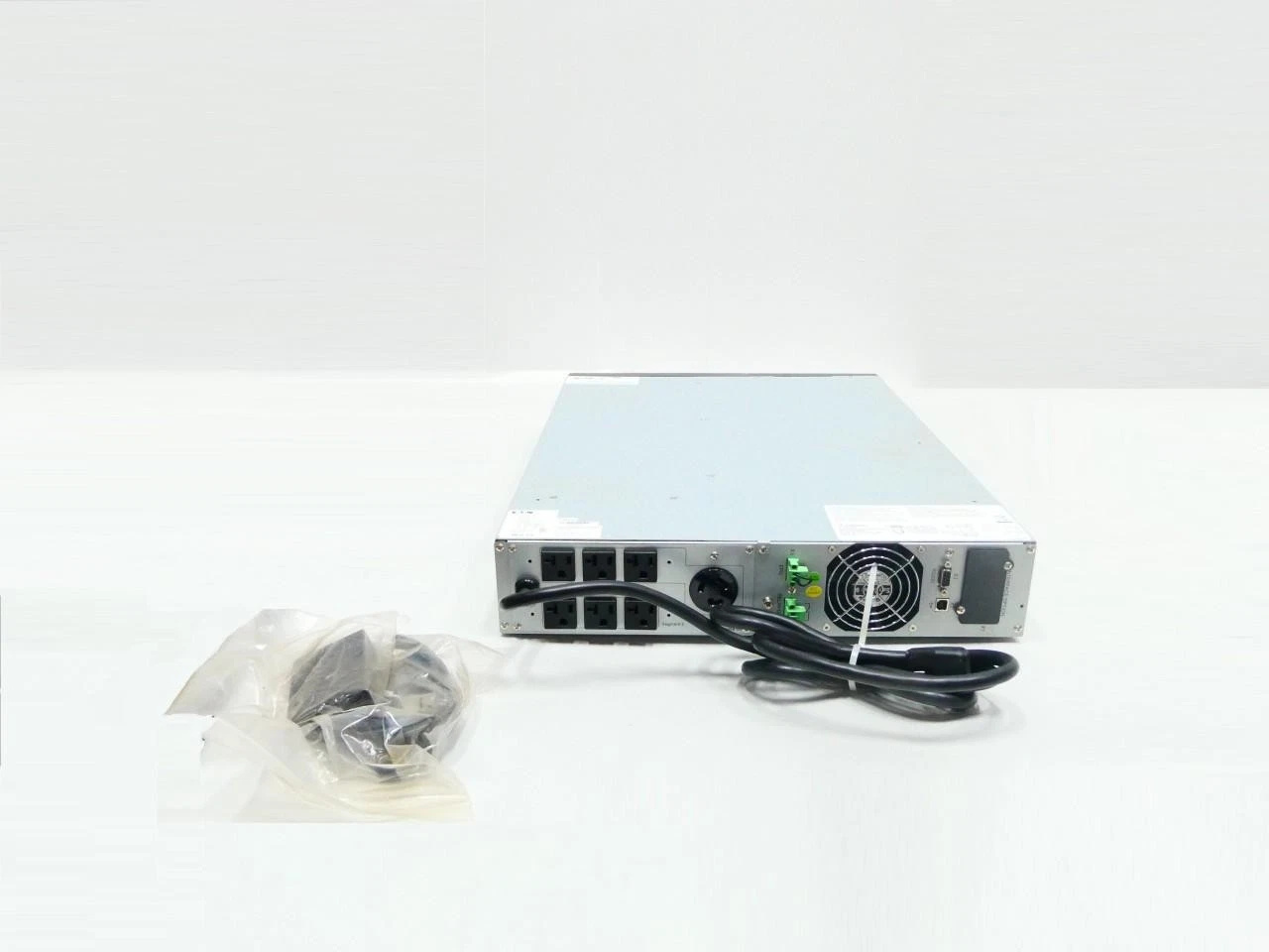 Eaton PW9130L2000R-XL2U 不间断电源