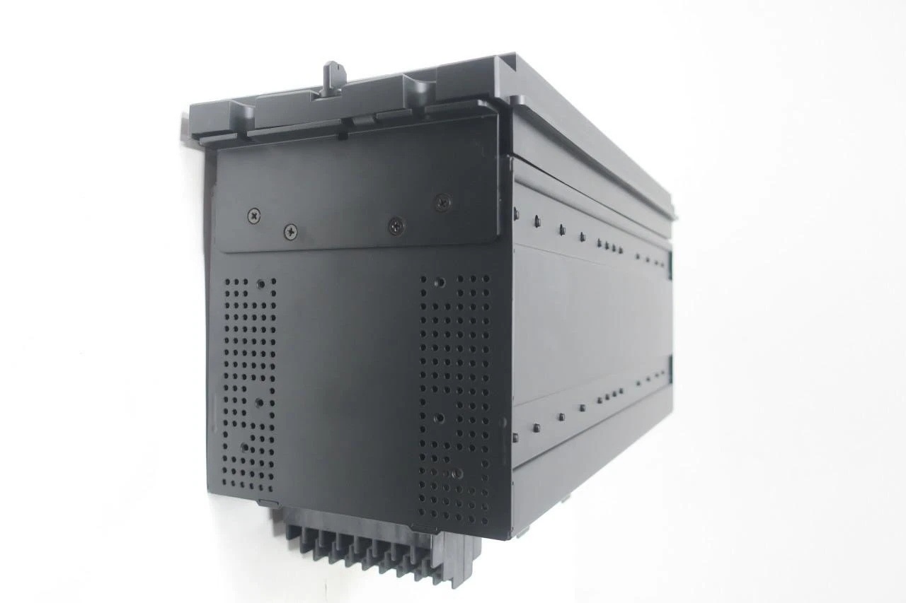 Ge B30TG3HLHF8NH6TL8NN6TS8NU6TWXX 继电器模块